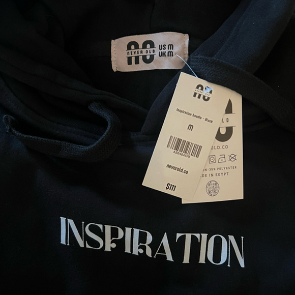 Never Old Inspiration Graphic Hoodie Sweatshirt Black, NWT-Medium - Picture 3 of 7